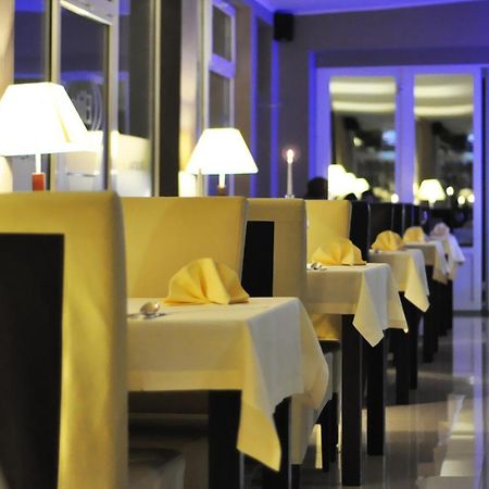 Hotel Pojezierze Щецінек Екстер'єр фото