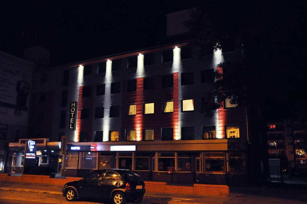 Hotel Pojezierze Щецінек Екстер'єр фото