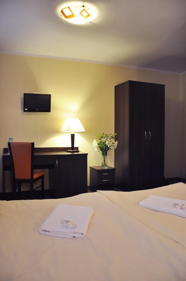 Hotel Pojezierze Щецінек Номер фото