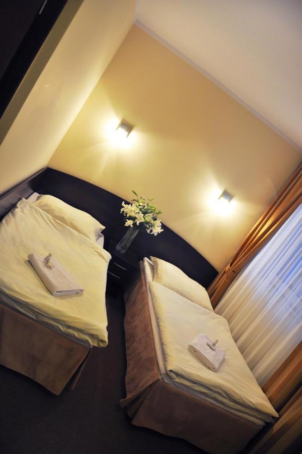 Hotel Pojezierze Щецінек Номер фото