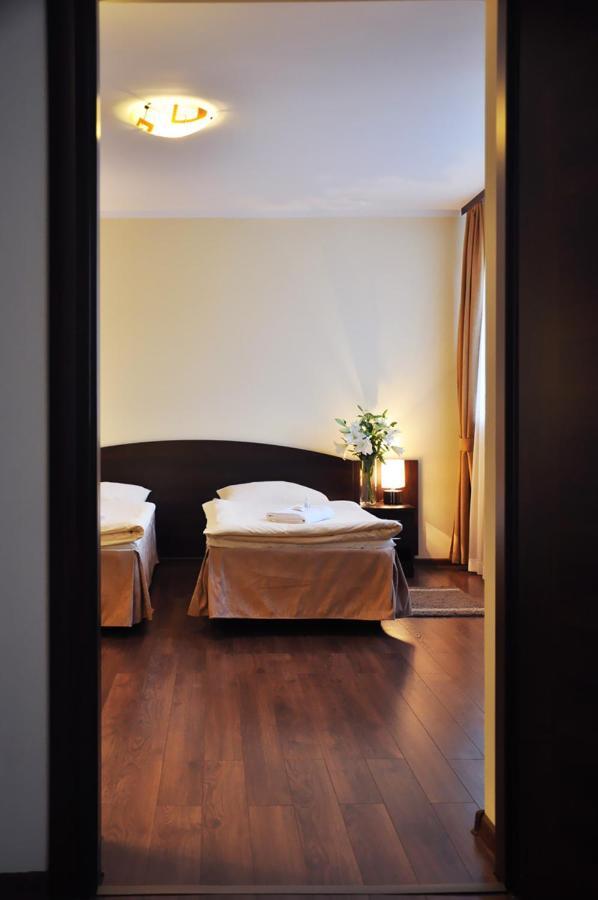 Hotel Pojezierze Щецінек Номер фото